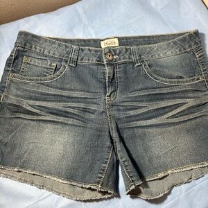 Mudd Women's Jean Shorts - Classic Blue